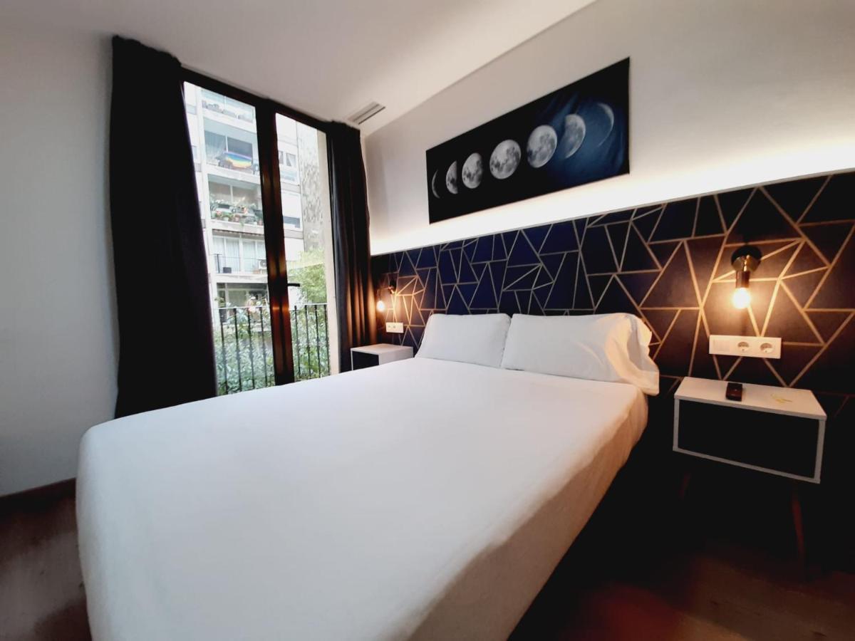 Hostal Laia By Gaiarooms Barcelona Kültér fotó